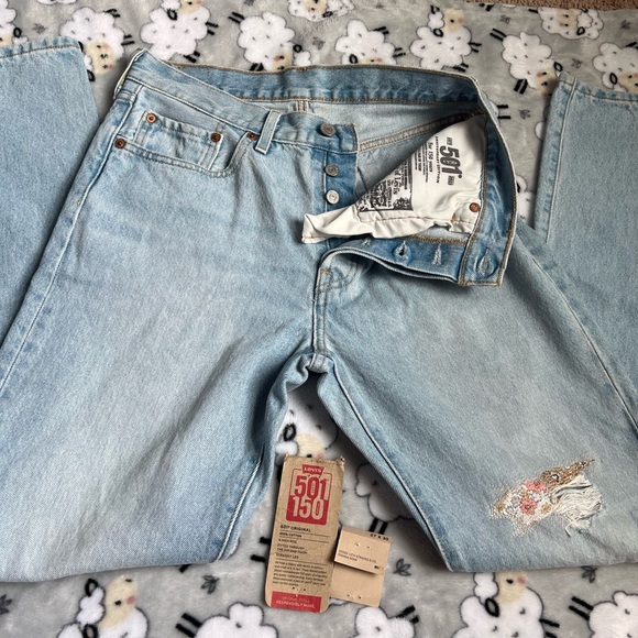 Levi’s 501 Mom Jeans Hi-Rise - Picture 2 of 3